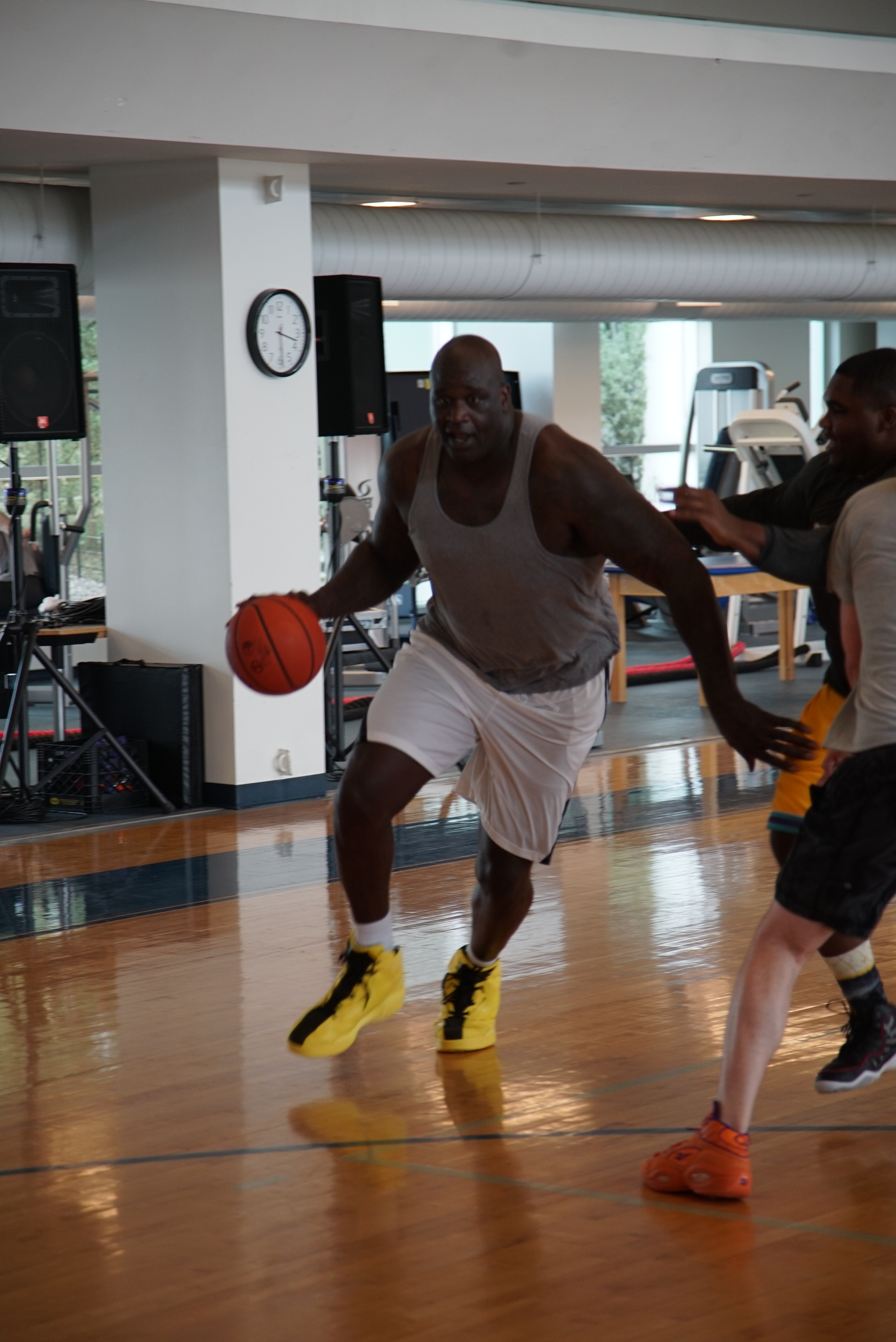 Reebok Presents Shaquille O'Neal in the new Shaq Attaq Modern's - Hardwood and Hollywood2832 x 4240