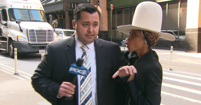 Whatcha Gonna Do When Erykah Badu Sneaks Up On You?