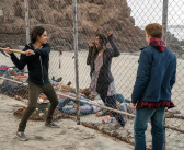 Review ‘Fear the Walking Dead’ S2 E2 – We All Fall Down