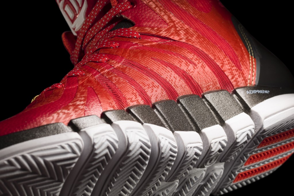 D Rose 4.5 Light Scarlet-Black-White Detail 2 (G66977)