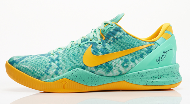 kobe 8 green glow