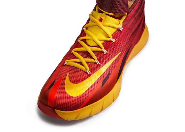 Nike hyperrev 2014 top