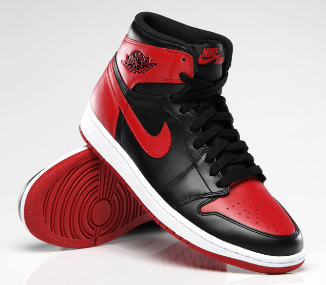 nike retro red and black
