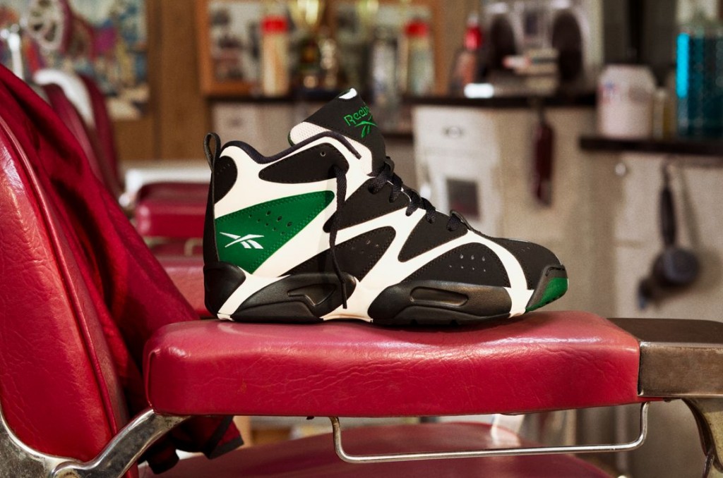 Laced_Legends_Kamikaze_I_barber_chair_thumb
