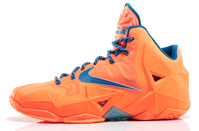 Lebron james hot sale shoes xi