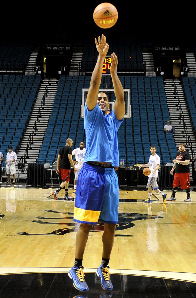 Arron Afflalo,Crazy Light Boost