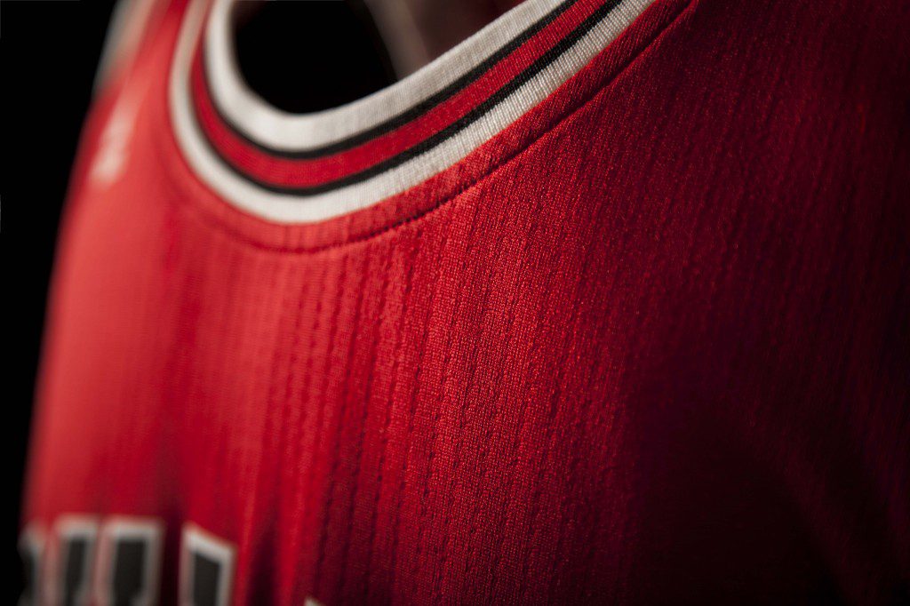 FW14_NBA_Jerseys_Bulls_Detail2