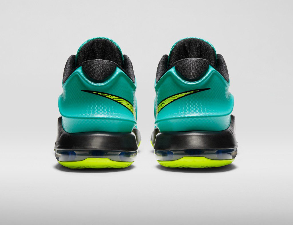 KD7-Uprising-653996_370_back_FB_33828