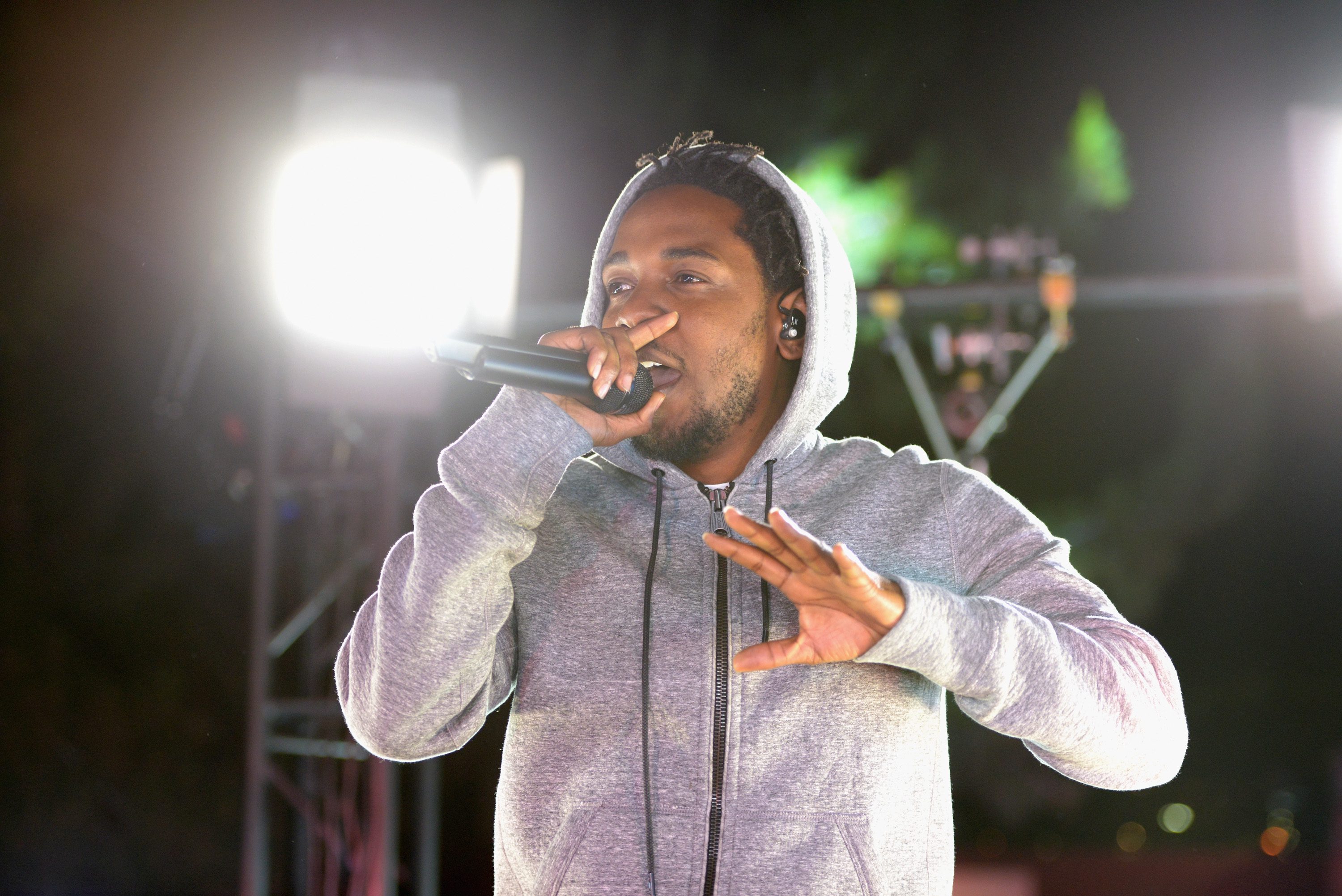 kendrick lamar tour 2015