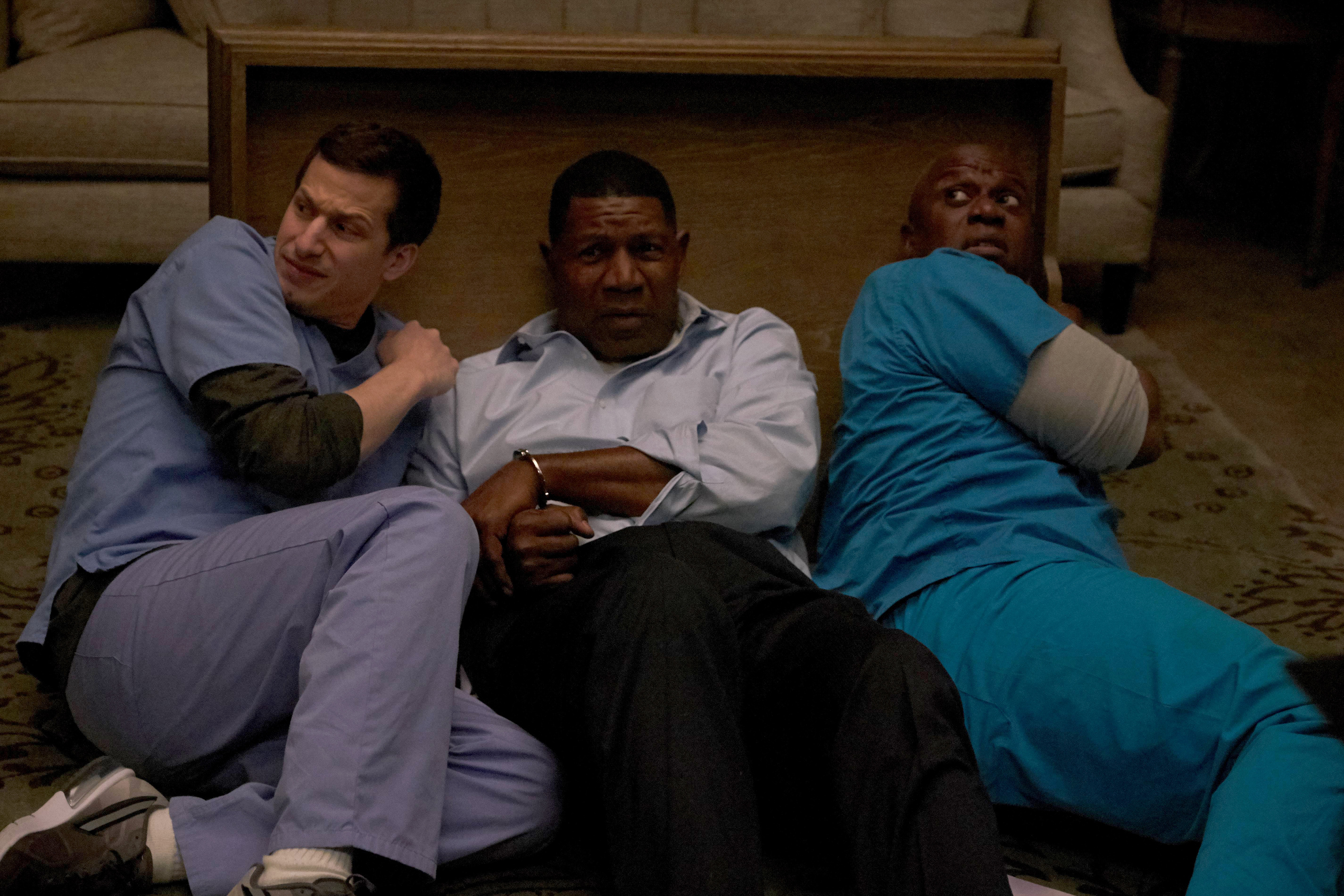 BROOKLYN NINE-NINE: L-R: Andy Samberg, guest star Dennis Haysbert and Andre Braugher in the "Greg and Larry" season finale episode of BROOKLYN NINE-NINE airing Tuesday, April 19 (9:00-9:30 PM ET/PT) on FOX. ©2016 Fox Broadcasting Co. CR: John P. Fleenor/FOX