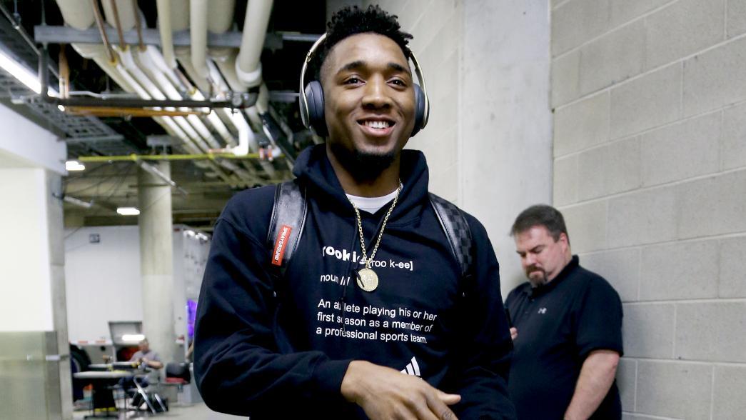 donovan-mitchell-hoodie-4-10-18