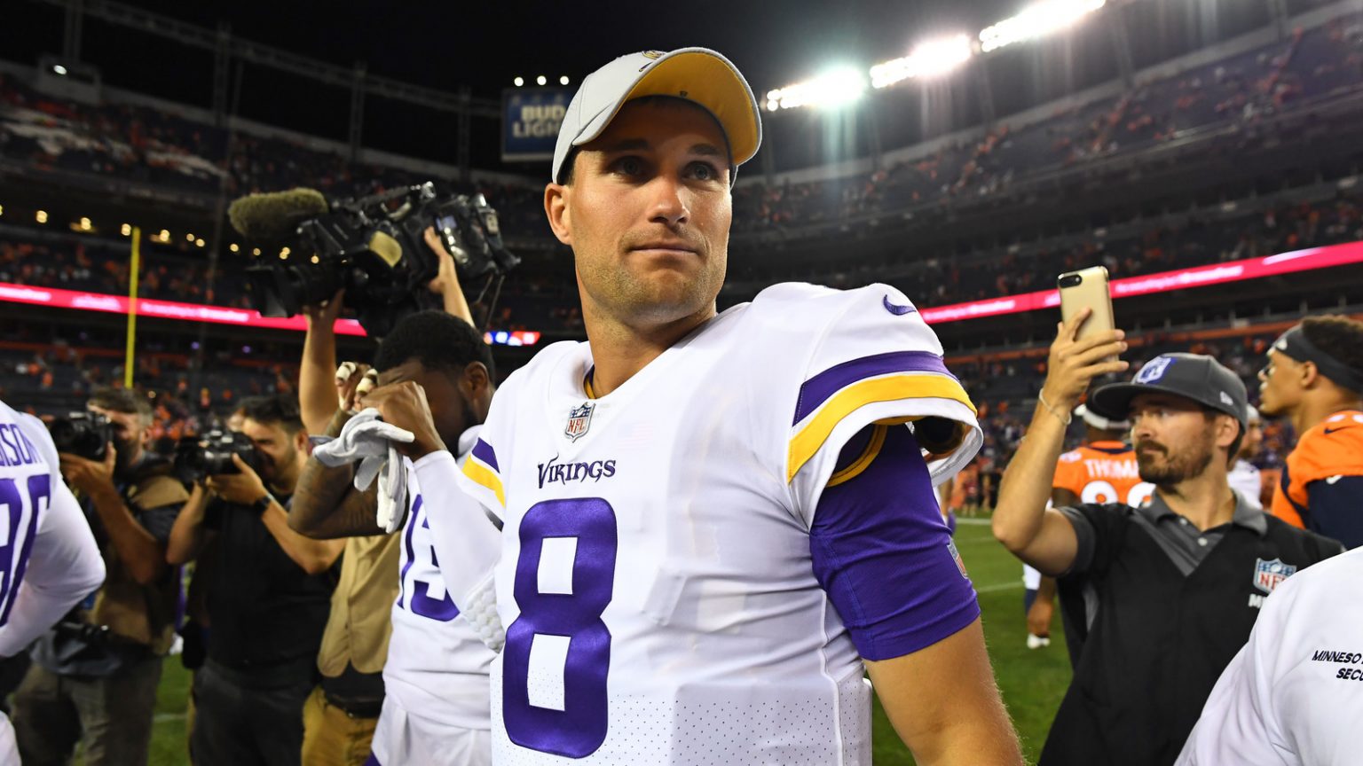 Steven Takes on Spreads NFL Week 1 Hardwood and Hollywood