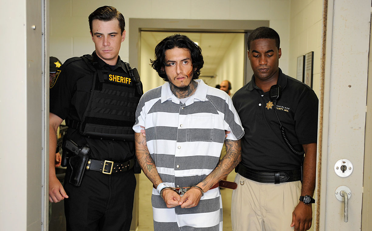 'American Crime' S1 E6 Review: Where's Carter?