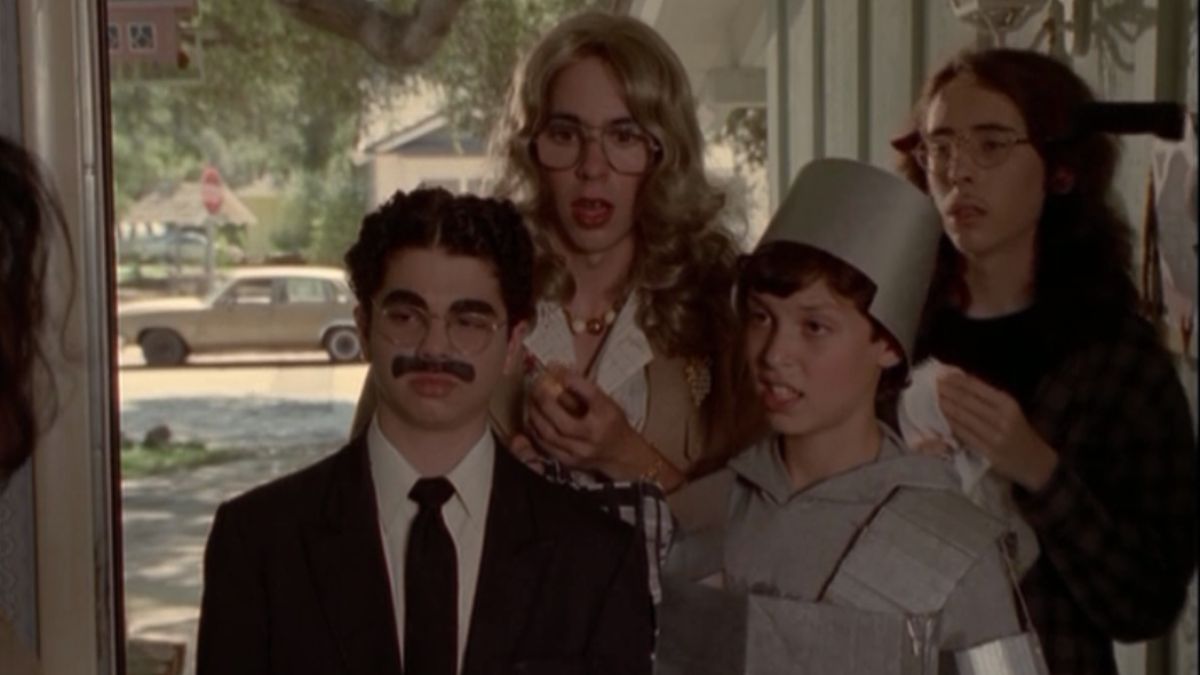 31 Days of Halloween Episodes: Tricks and Treats (Freaks and Geeks)