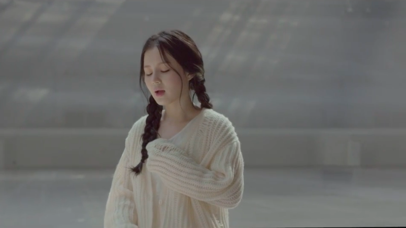 Lee Hi's 'Seoulite' - A Blend of Vocal Range & Creative Depth